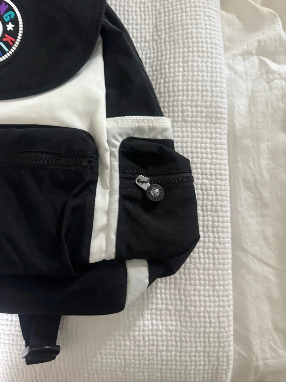 Kipling spacious flap